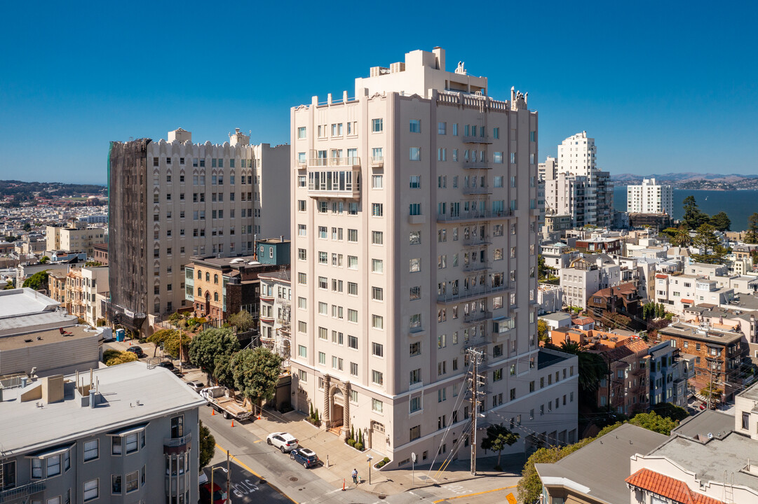 La Mirada Apartments in San Francisco, CA - Building Photo