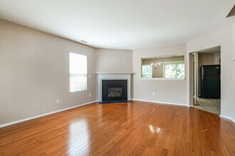 1013 Lockberry Ct in Clayton, NC - Building Photo - Building Photo