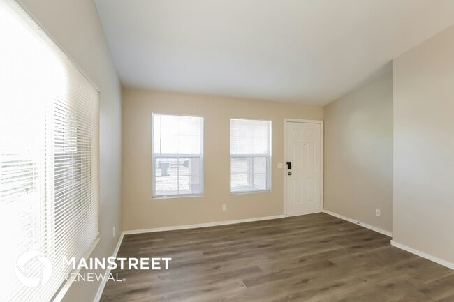 2839 W Chanute Pass in Phoenix, AZ - Building Photo - Building Photo