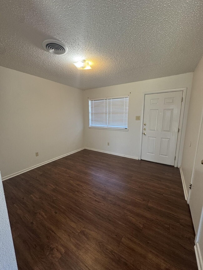 5411 24th St in Lubbock, TX - Building Photo - Building Photo