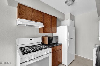 1909 Karen Sue Pl in El Paso, TX - Building Photo - Building Photo