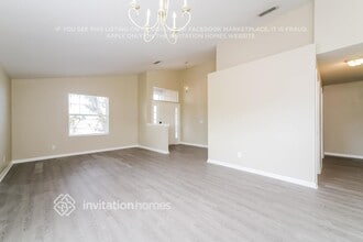 4610 Sandhurst St in Kissimmee, FL - Foto de edificio - Building Photo