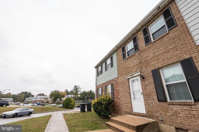 8202 Marlton Ct in Severn, MD - Building Photo - Building Photo