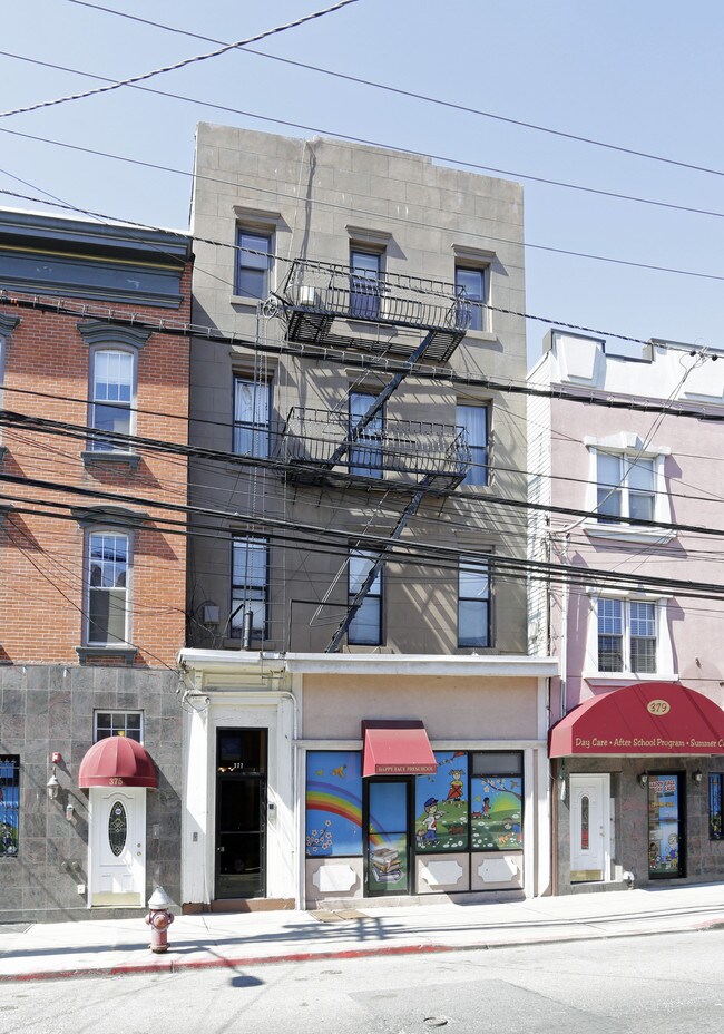 379 Palisade Ave