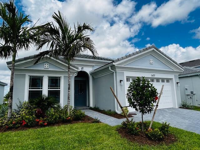 5477 Liberty Ln in Westlake, FL - Foto de edificio - Building Photo