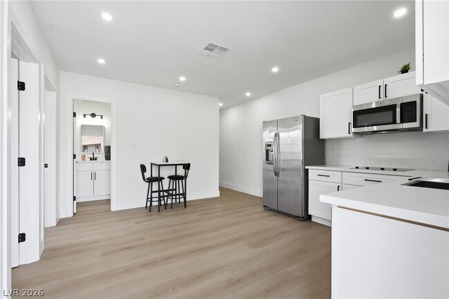 6865 Coley Ave in Las Vegas, NV - Building Photo - Building Photo