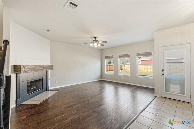 606 Fairmont Dr in Georgetown, TX - Building Photo - Building Photo