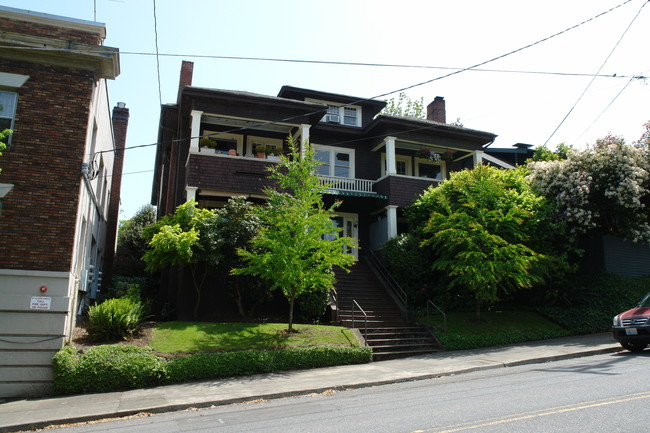 2314 SW Vista Ave in Portland, OR - Building Photo - Building Photo