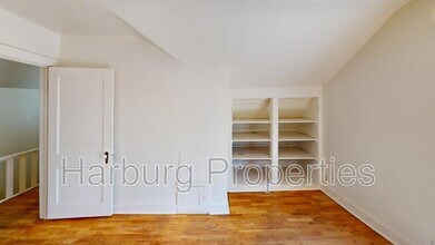 3661 Iris Ave in Boulder, CO - Building Photo - Building Photo