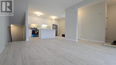 525 Erinbrook Dr in Kitchener, ON - Building Photo - Building Photo