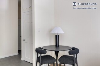 26 Jane St in New York, NY - Building Photo - Building Photo