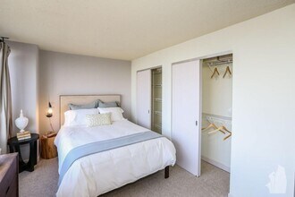 1234 S Michigan Ave, Unit 2512 in Chicago, IL - Building Photo - Building Photo