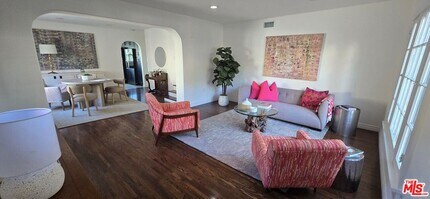 1446 Calumet Ave in Los Angeles, CA - Building Photo - Building Photo