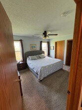 5906 Summerland Drive in Waterloo, IA - Building Photo - Building Photo