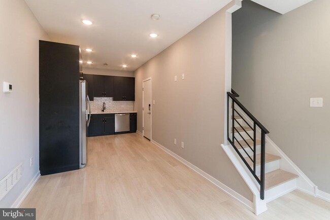 2428 Jasper St in Philadelphia, PA - Building Photo - Building Photo