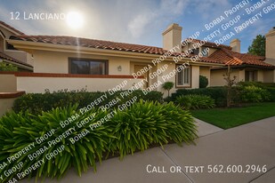 12 Lanciano in Irvine, CA - Building Photo