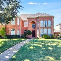 3937 Creek Crossing Dr in Plano, TX - Building Photo