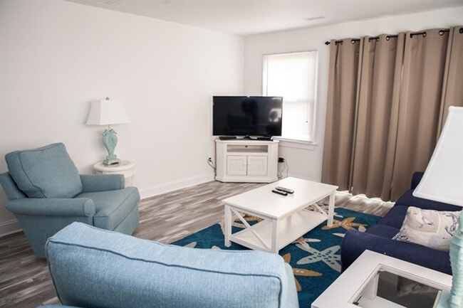 property at 40302 Due E Rd