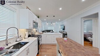 30 Woodrow Ave in Newton, MA - Building Photo