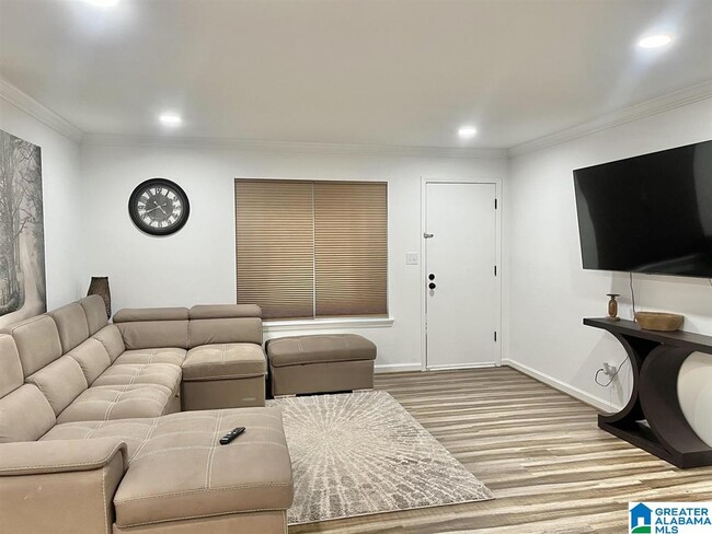 1004 Patton Creek Ln in Hoover, AL - Building Photo - Building Photo