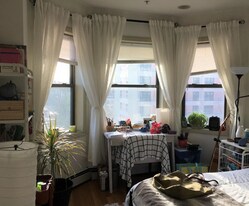 1021 Tremont St, Unit 1 in Boston, MA - Building Photo