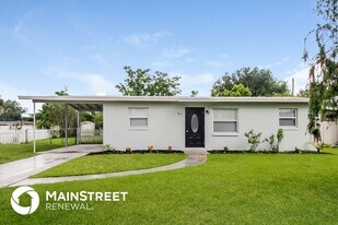 2627 N Beaumont Ave, Unit 3 in Kissimmee, FL - Building Photo