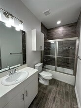 302 Sylvia Handy Dr in Elsa, TX - Building Photo - Building Photo