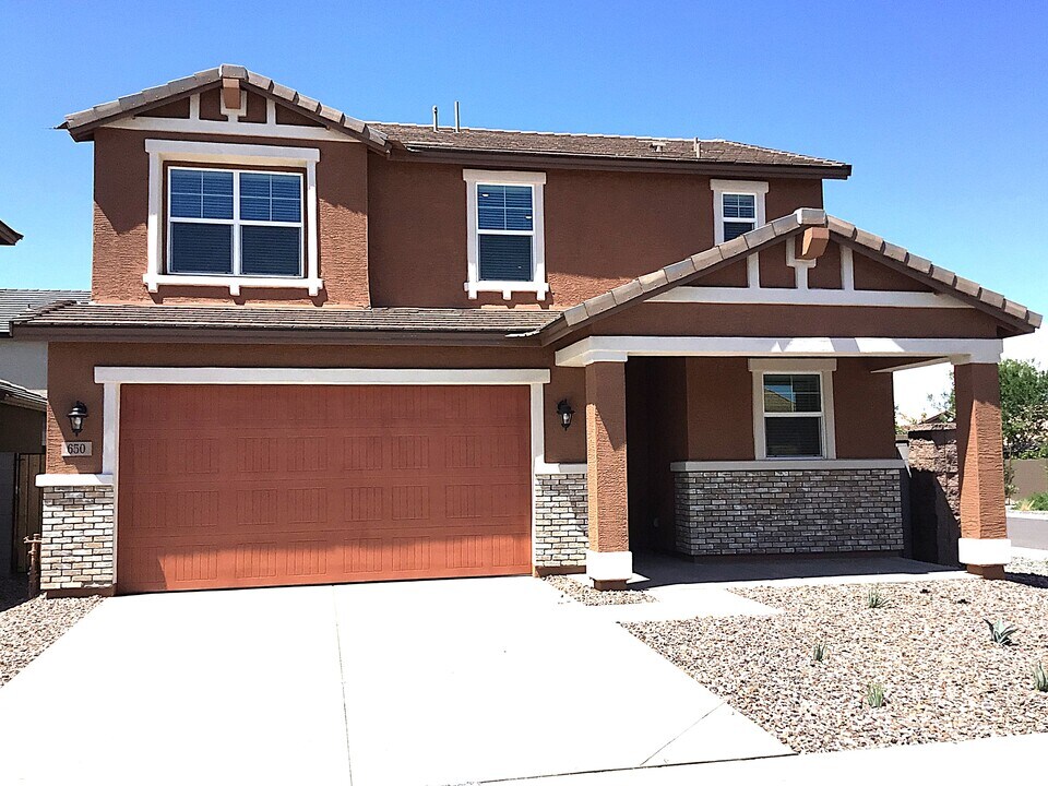 650 W Laredo Ave in Gilbert, AZ - Building Photo