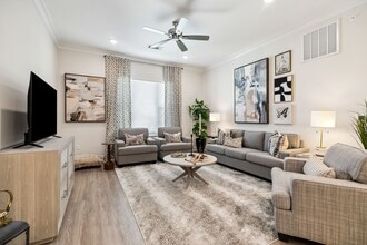 Alluvia Apartments in Kenner, LA - Foto de edificio - Building Photo