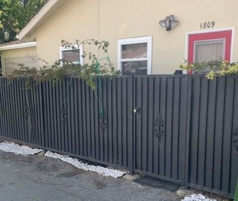 1809 Hill St in Santa Monica, CA - Building Photo