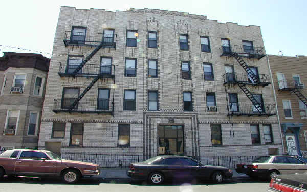 414 53rd St in Brooklyn, NY - Foto de edificio