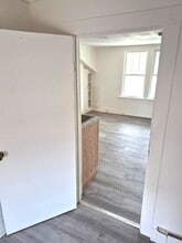 501 E 7th St, Unit 3 in Erie, PA - Foto de edificio - Building Photo