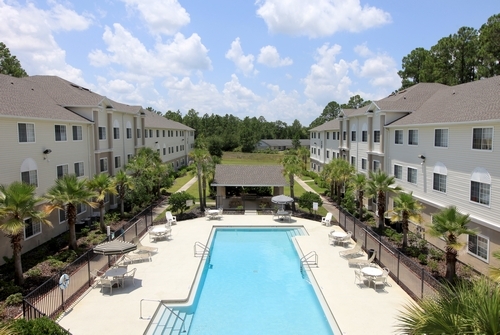 Holly Ridge Senior in Palatka, FL - Building Photo