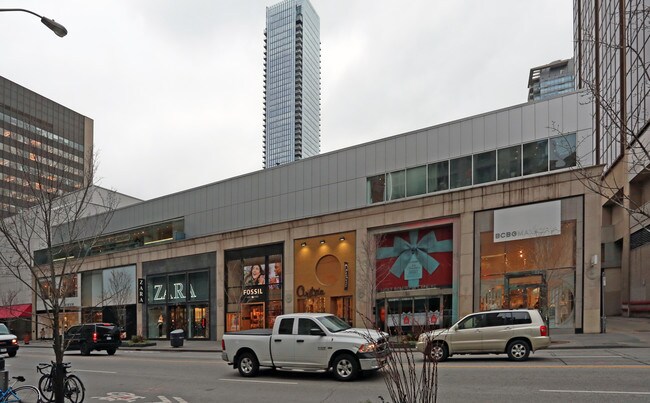 Multi-Family Tower in Toronto, ON - Building Photo - Building Photo