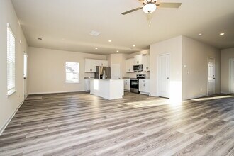 284 Limestone Cir in Conyers, GA - Building Photo - Building Photo