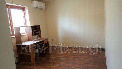 437 S Aiken Ave in Pittsburgh, PA - Building Photo - Building Photo