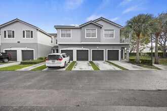 3128 Grandiflora Dr in Greenacres, FL - Building Photo - Building Photo