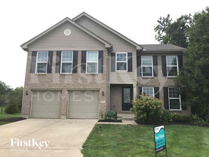 5606 Beechtree Ln in Maineville, OH - Building Photo