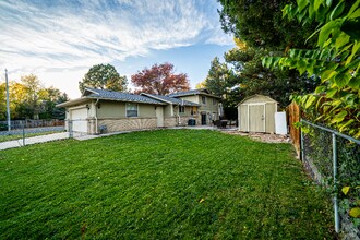 8174 Ammons Way in Arvada, CO - Building Photo - Building Photo