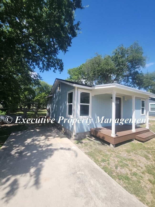 504 W Avenue A in Copperas Cove, TX - Building Photo - Building Photo