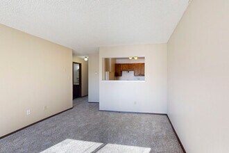 Casper Village in Casper, WY - Foto de edificio - Interior Photo