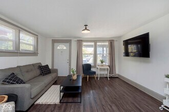 2248 Nowland Ave in Indianapolis, IN - Building Photo - Building Photo