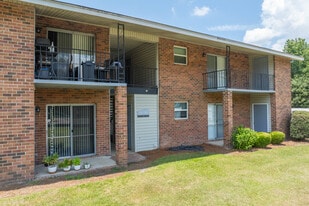 Wellington Residential in Columbia, SC - Building Photo