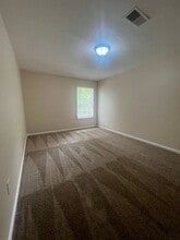 122 Spencer Ct in Shelbyville, KY - Building Photo - Building Photo