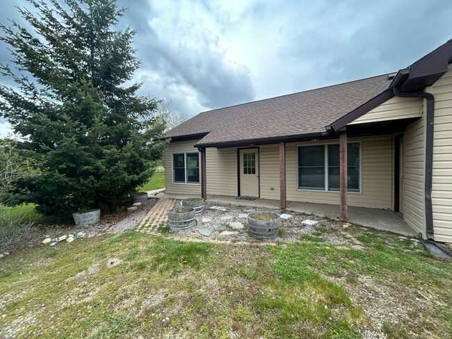 234 Forest Hill Rd in Hamilton, MT - Building Photo - Building Photo