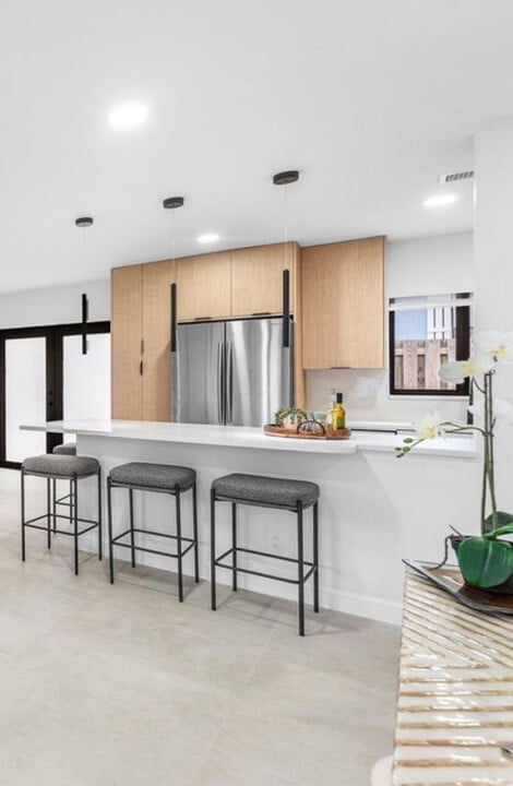 608 SE 2nd Ave in Delray Beach, FL - Building Photo