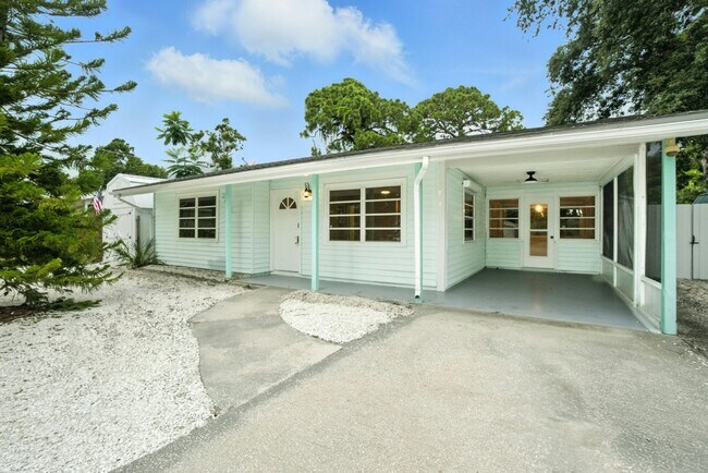 property at 2431 Prospect St