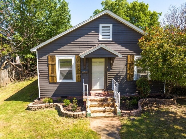 property at 1625 S S St
