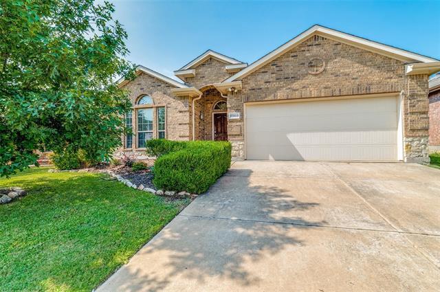 10865 Calderwood Ln in Haslet, TX - Building Photo