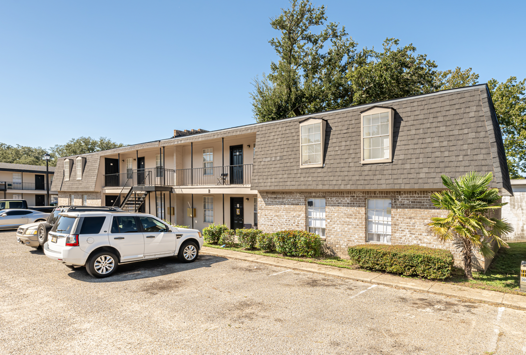 Biloxi Oaks Apartments in Biloxi, MS - Foto de edificio